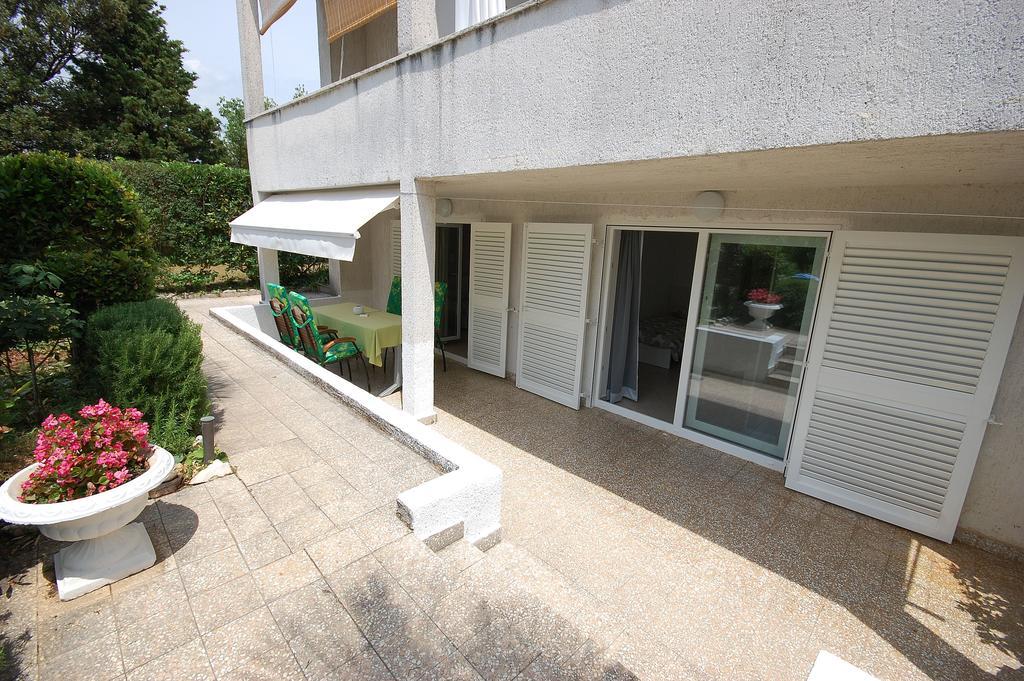 Fisher King Apartments Крк Экстерьер фото